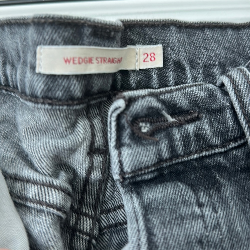 Wedgie Straight Fit Black Levi’s